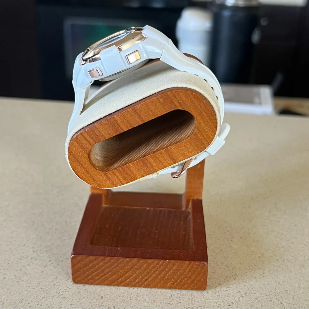 Digital Watch‎ (Gold/White)